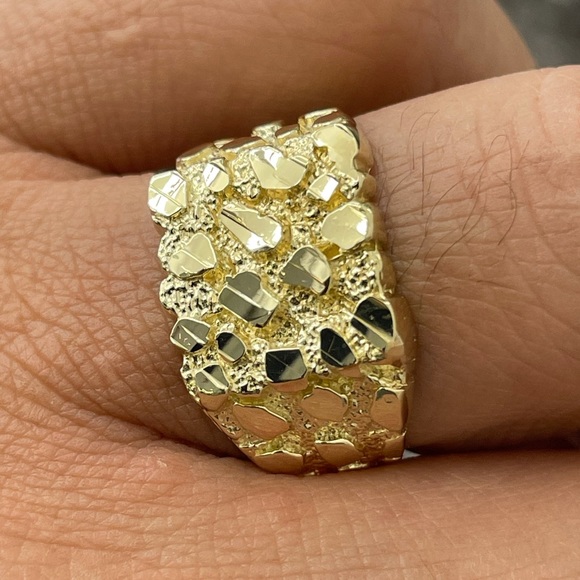 Brand New 10K Real Gold Square Nugget Ring - Picture 9 of 17